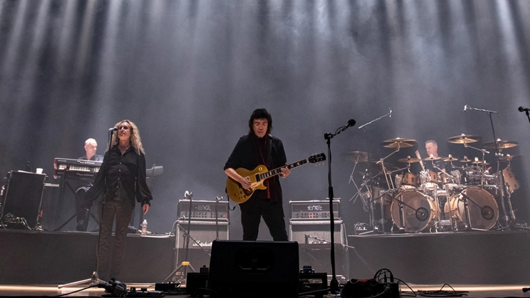 Steve Hackett Genesis Revisited – Seconds Out & More